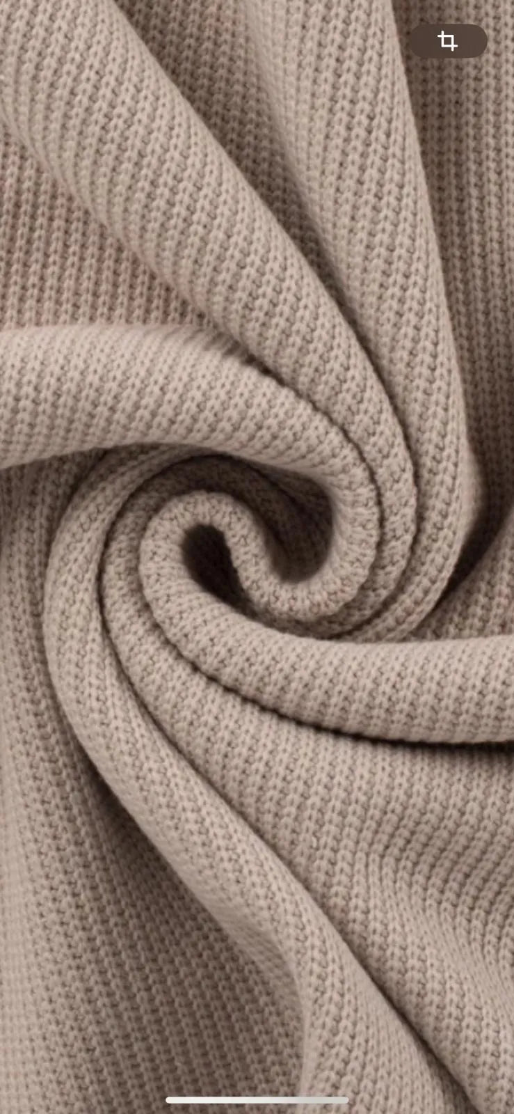 Maille côtelée latté du pull d'allaitement Symbiose de nuance lactée